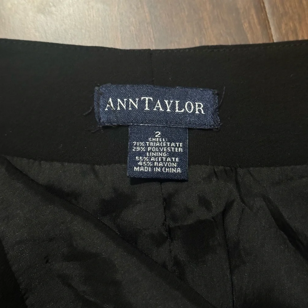 Ann Taylor Black Pencil Business Attire Skirt